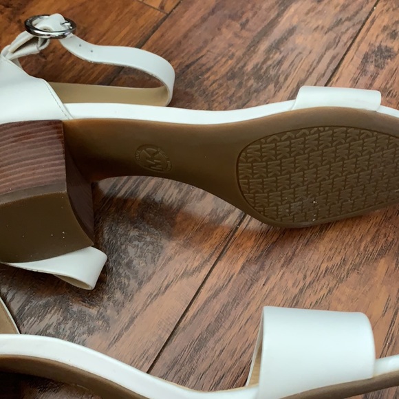 Michael Kors Heels - Picture 4 of 5